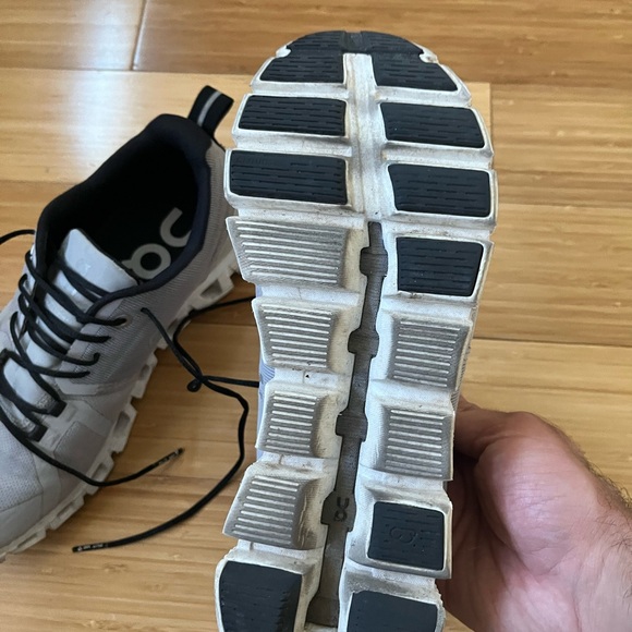 Cloud 5 Waterproof | On Running | W 8.5 - Picture 3 of 6